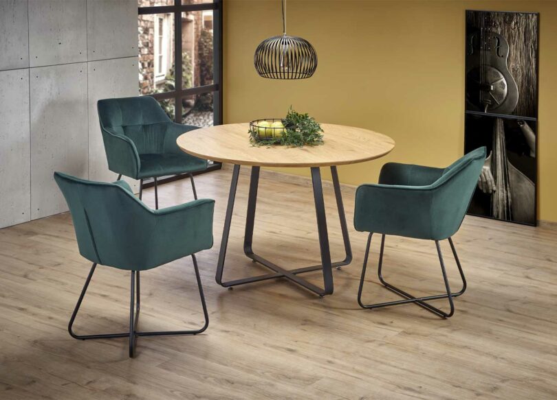 Table de salle à manger en bois ronde
