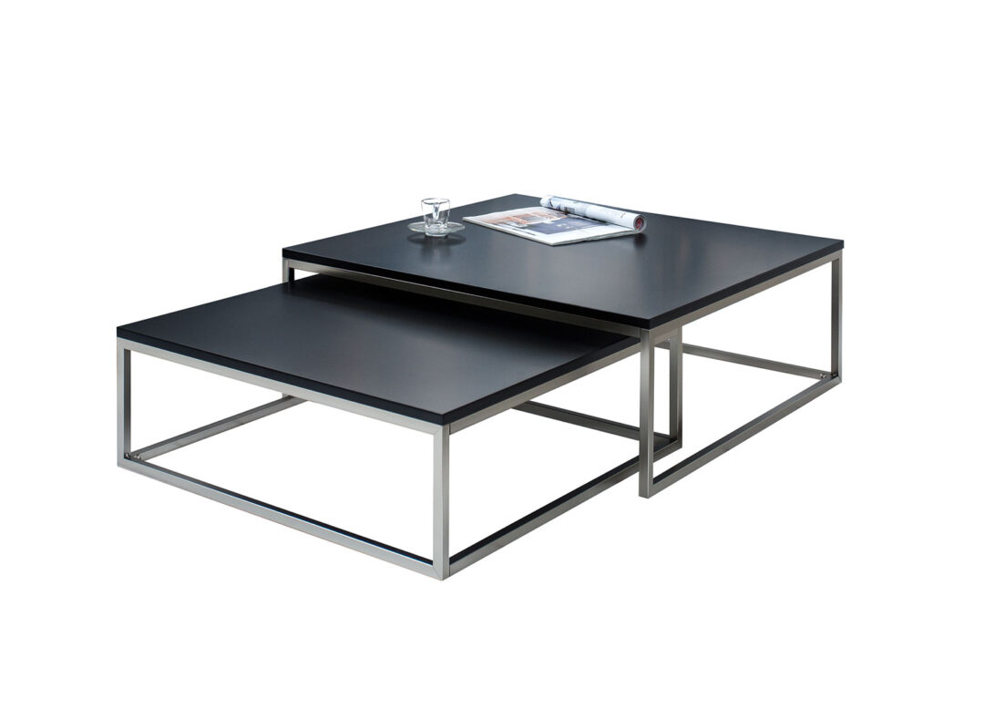 Tables de salon encastrables laquées noir