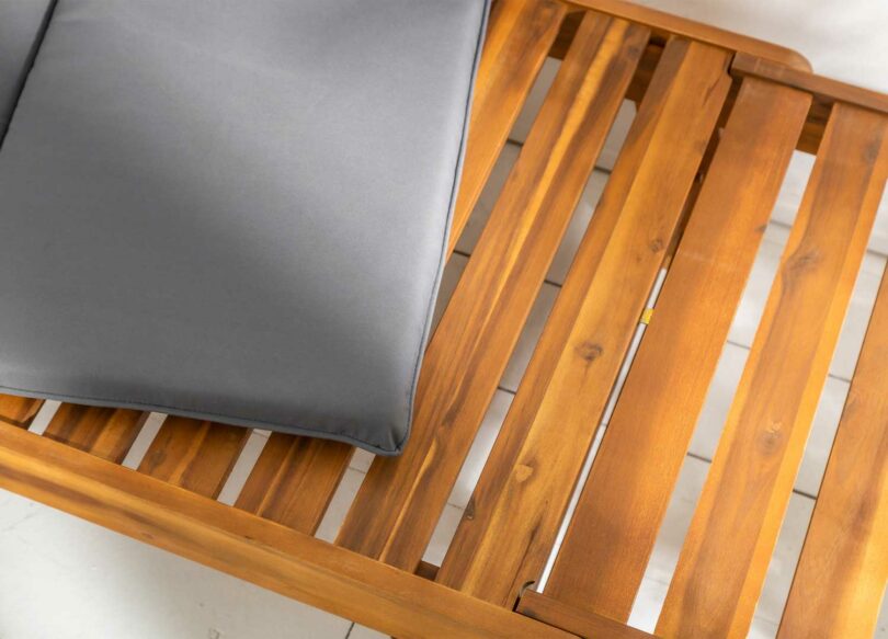 Bois d'Acacia huilé de la banquette
