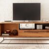 banc tv en bois massif style industriel