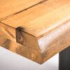 zoom sur le bois d'acacia