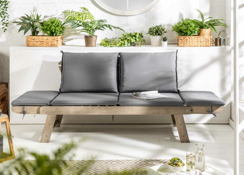 Banquette de jardin accoudoirs dépliés