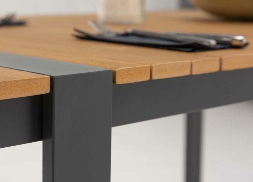 Plateau de table planches de composite