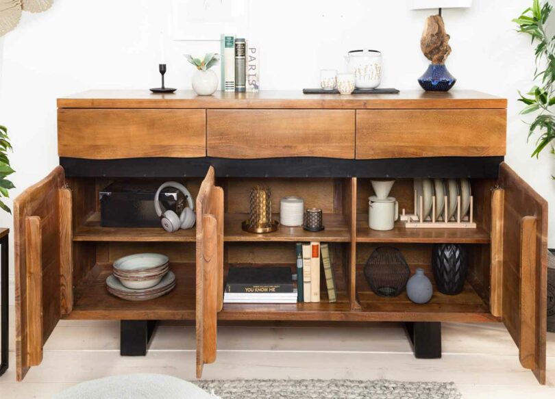 buffet de salon en bois massif et métal noir