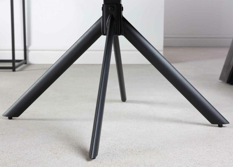 zoom sur le piétement des chaises
