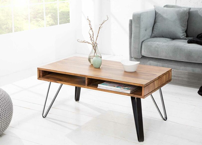 table de salon rectangulaire en bois
