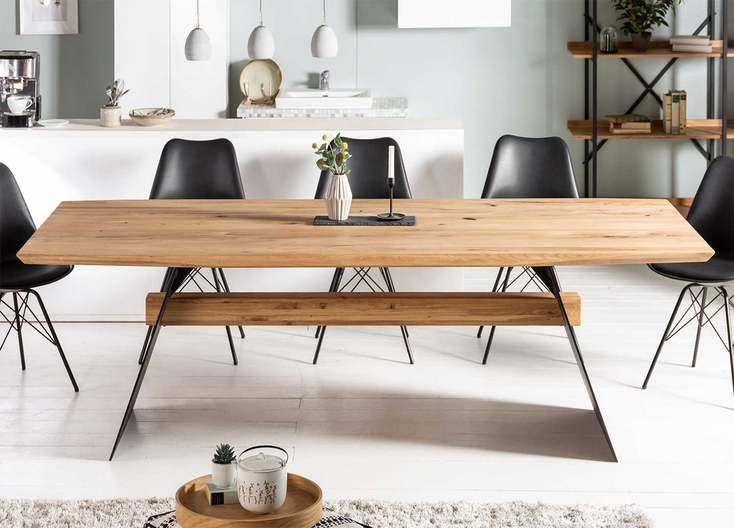 Table de salle à manger 240 cm en bois massif et métal noir