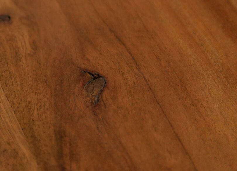 zoom sur le bois d'acacia