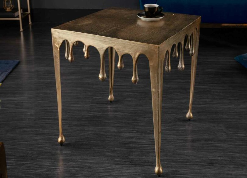 table d'appoint design dorée