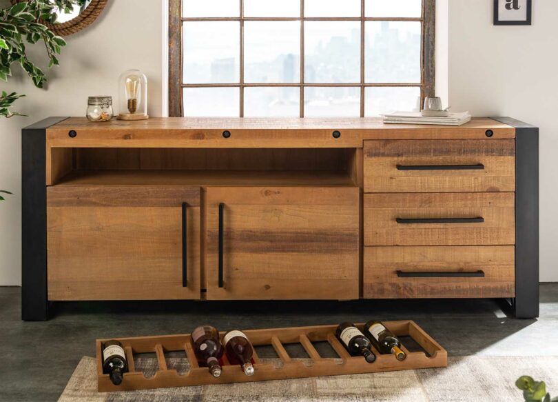 buffet style industriel en bois de pin recyclé