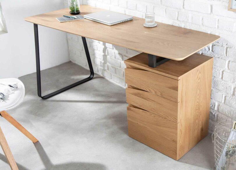 bureau pas cher aspect chêne