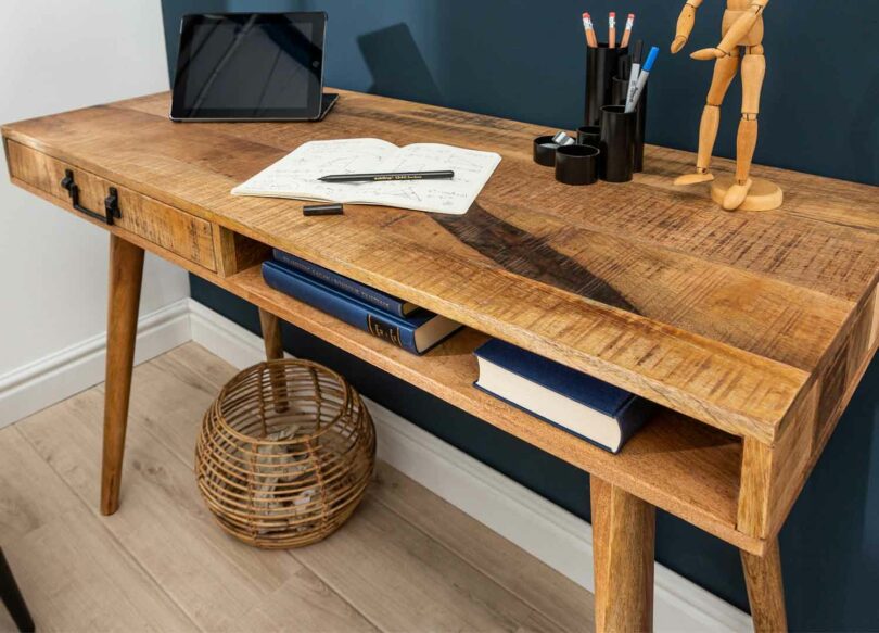 table de travail en bois massif