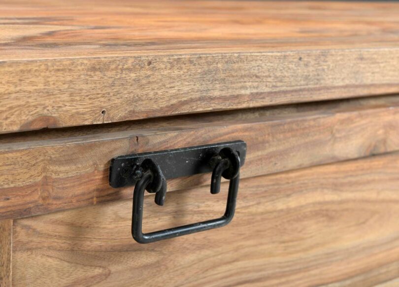 zoom sur la qualité de l'ensemble d'entrée en bois