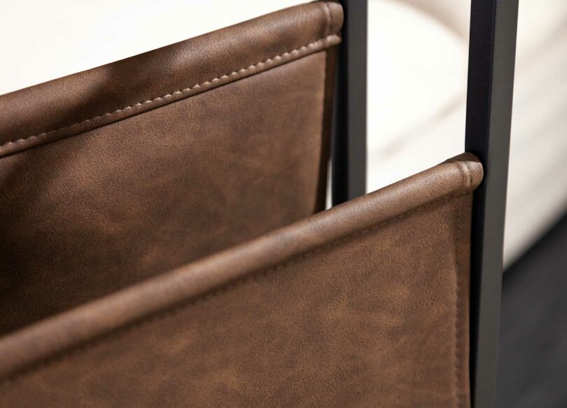 Sacoche en simili cuir de la table d'appoint