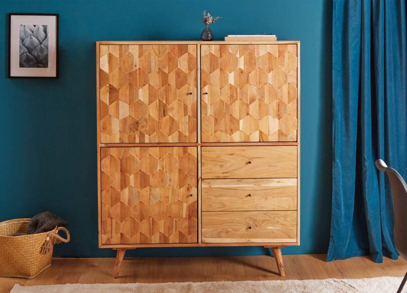 buffet haut en bois d'acacia