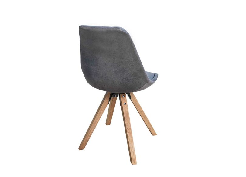arrière de la chaise scandinave