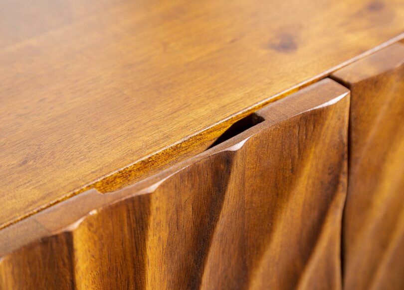 zoom sur l'ouverture des portes