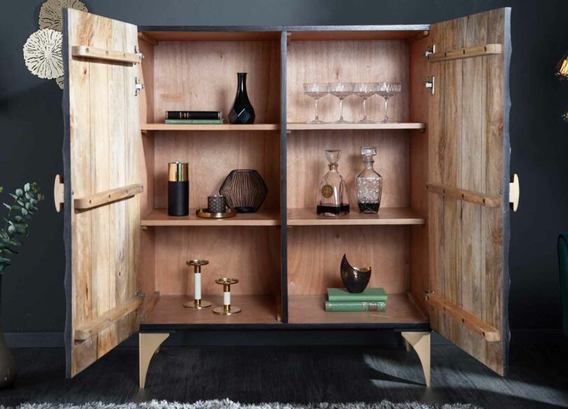 Ouverture du meuble buffet design
