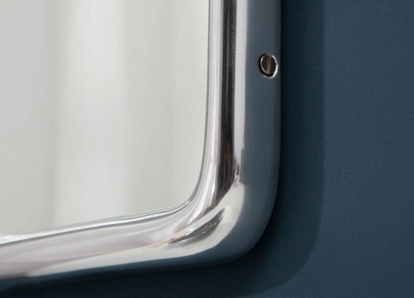 Miroir argenté design