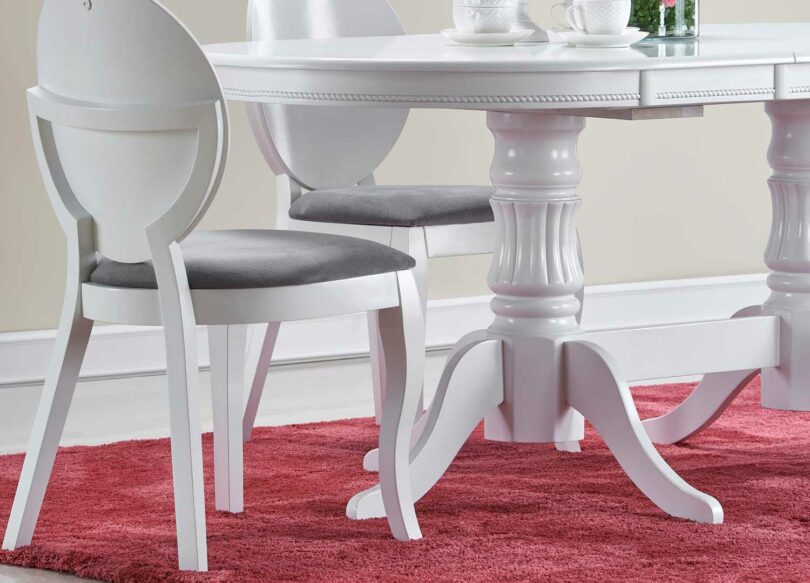 pied shabby chic de la table de repas