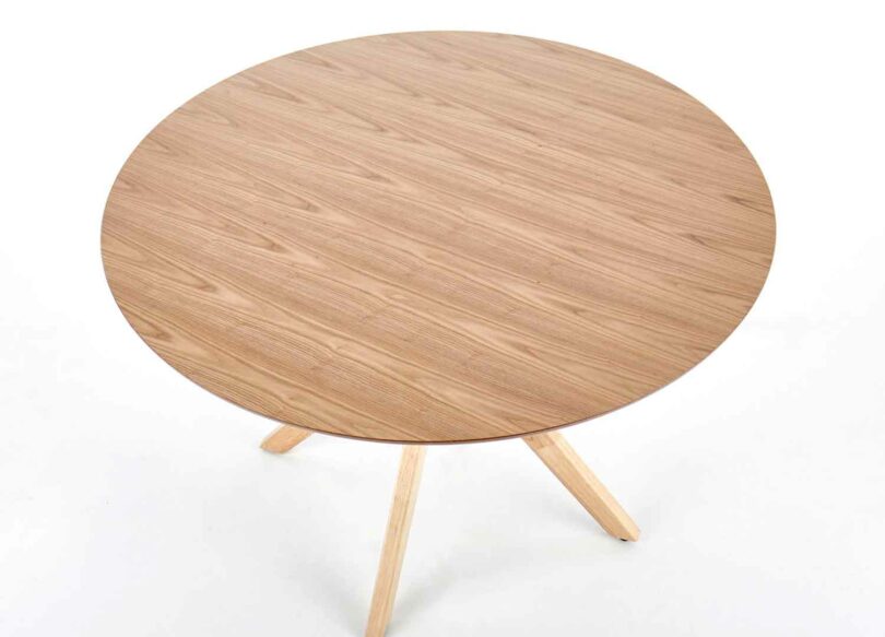 plateau rond de la table de repas