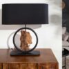 Lampe de table en bois artisanal