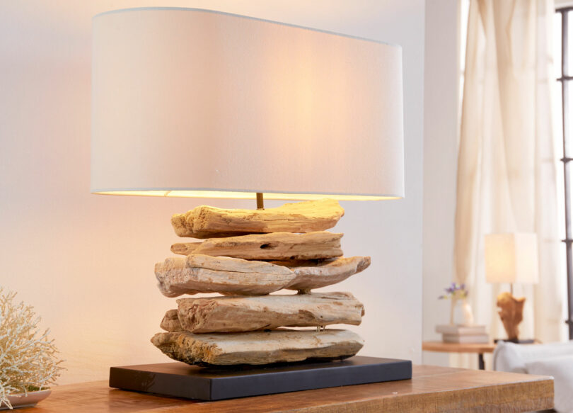 lampe lin blanc et bois flotté