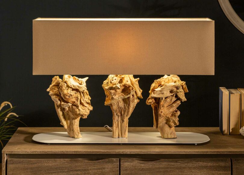 Lampe en bois et lin
