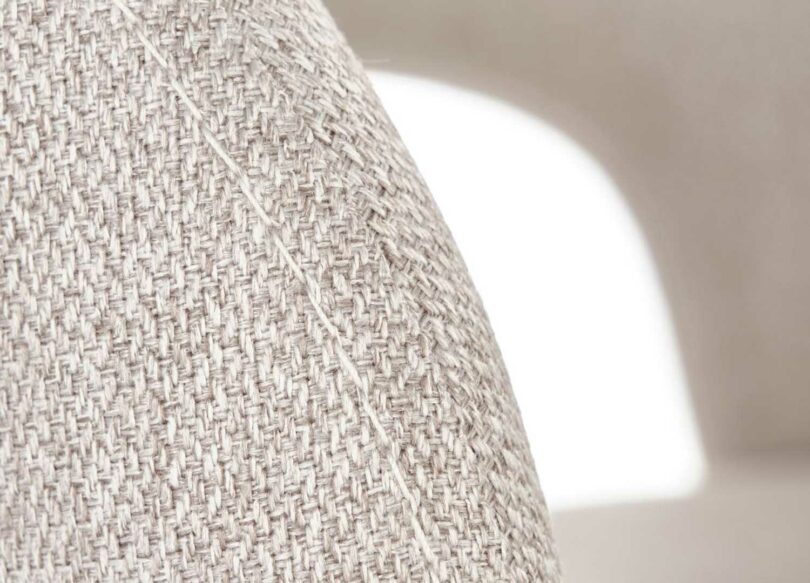 zoom sur le tissu de la chaise