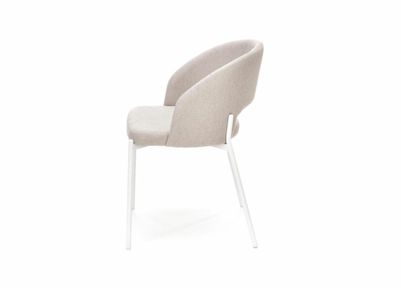 chaise en tissu et métal