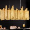 Lustre royal en or design