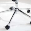 Piétement sur roulettes de la chaise de bureau