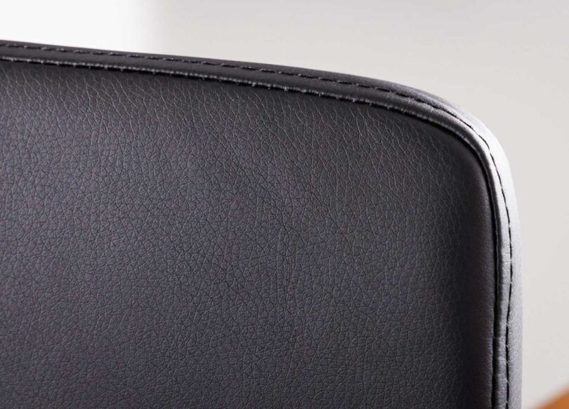 Simili cuir noir