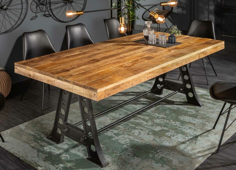 Table de rzpas en bois de manguier ondulé