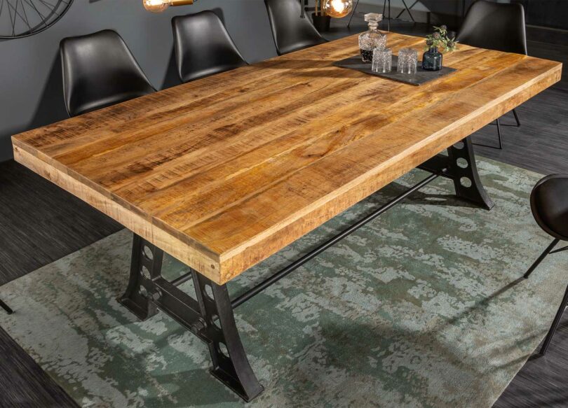 Table de salle à manger en bois de manguier massif