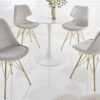 2 chaises en velours champagne clair champagne et metal dore