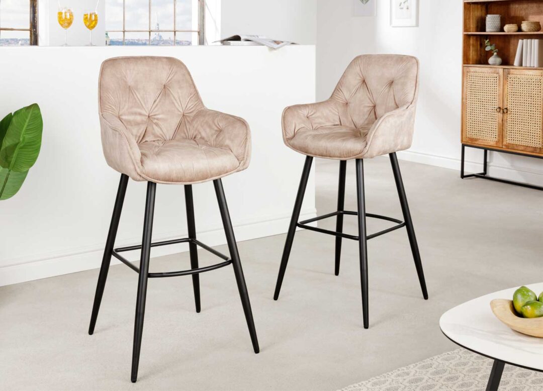 chaises de bar en velours champagne