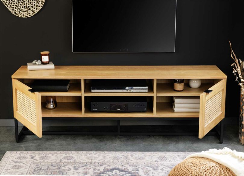 meuble tv avec rangement en rotin et bois plaqué