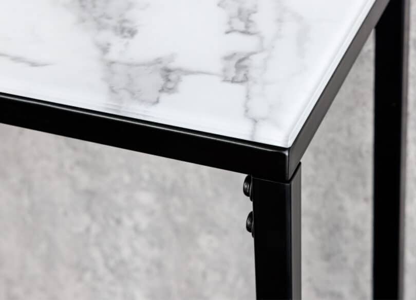 zoom sur le plateau en verre