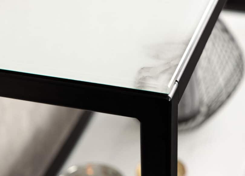 zoom plateau en verre aspect marbre