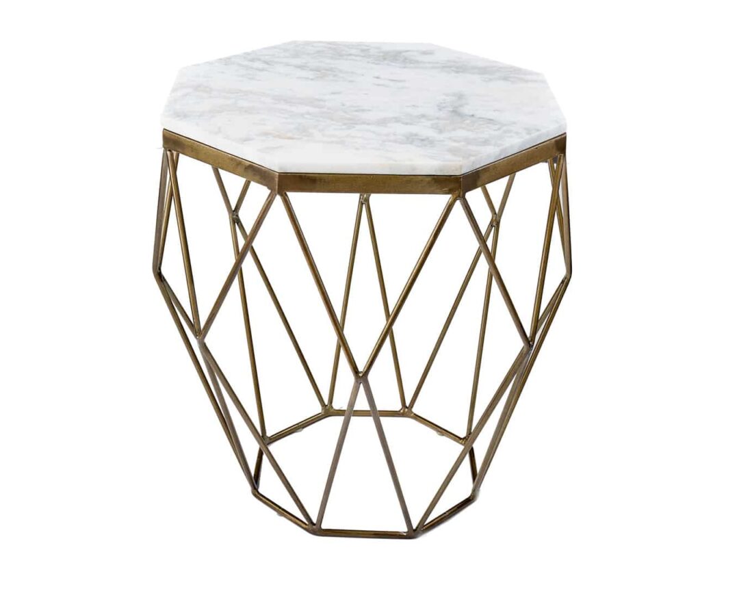 table d appoint design en marbre blanc et laiton