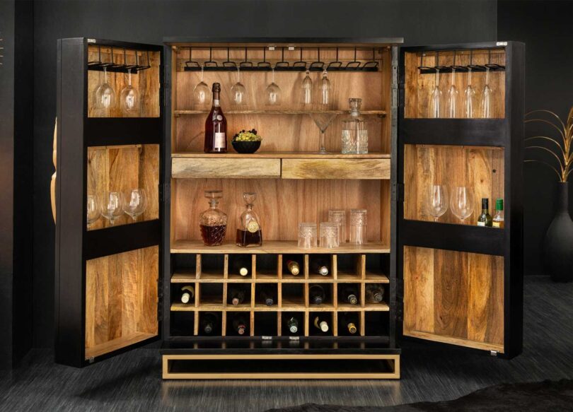 buffet bar avec rangement a bouteilles et verres en bois massif