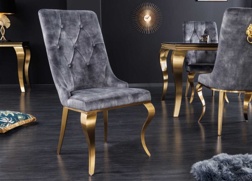 lot de 2 chaises en velours gris et pieds dores baroque