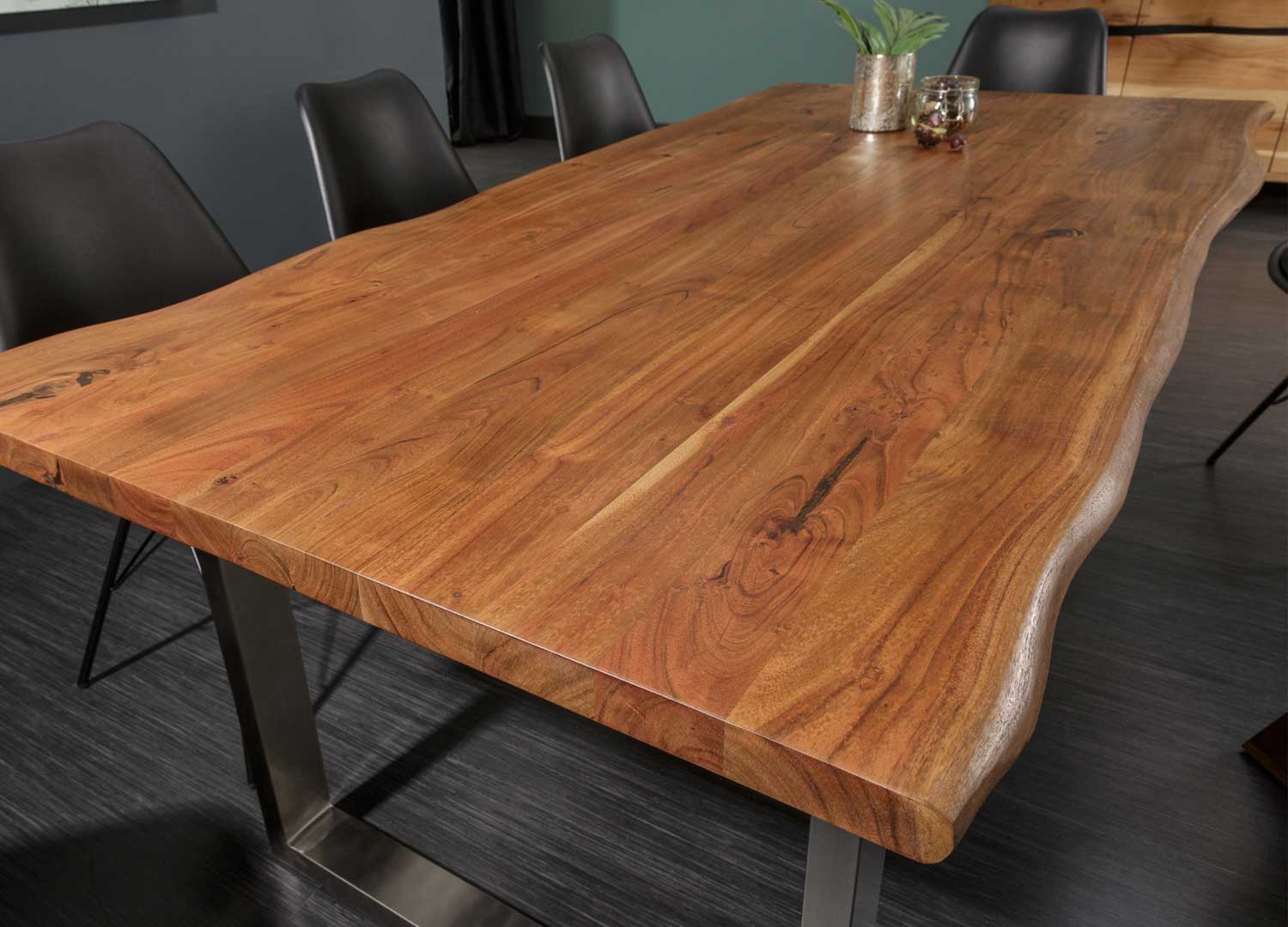 table a manger industrielle en bois massif et acier inoxydable