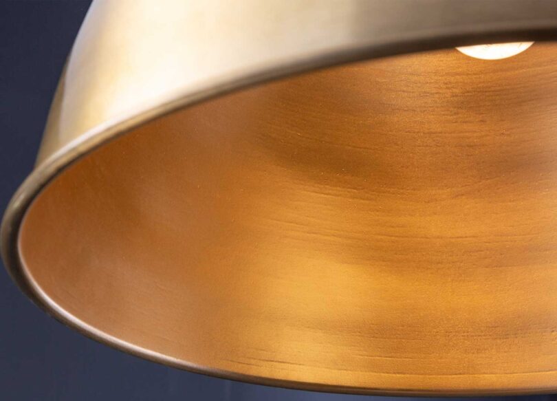zoom sur le metal dore