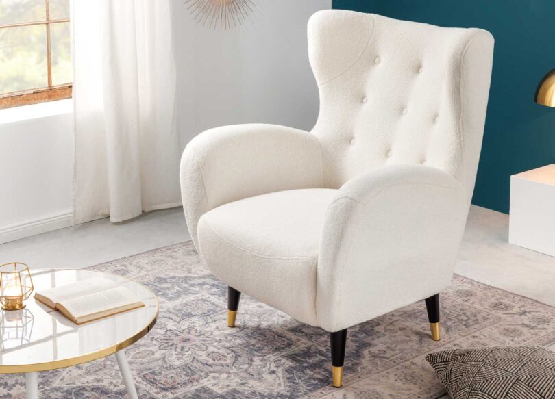 Siège relax en tissu bouclé blanc