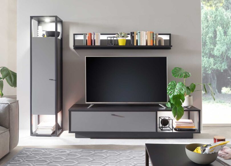 Meuble tv avec colonne haute et étagère murale de style industriel moderne