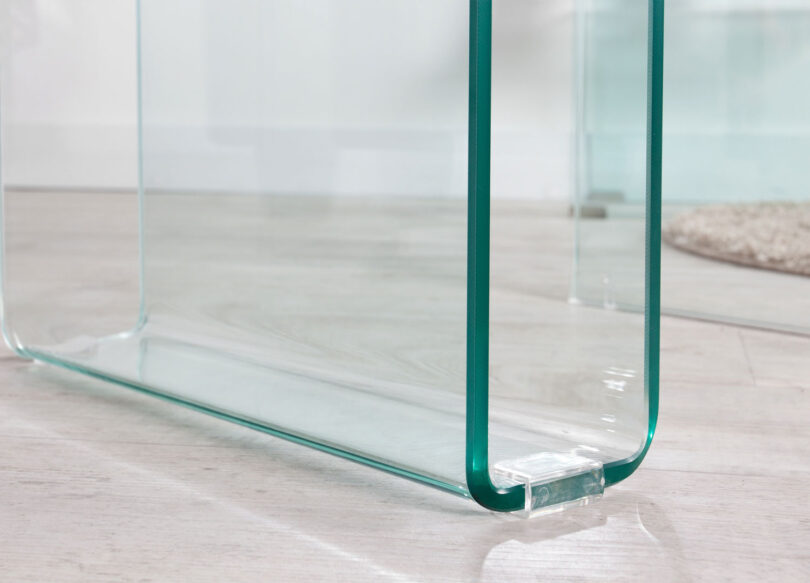 Piétement de la table basse en verre