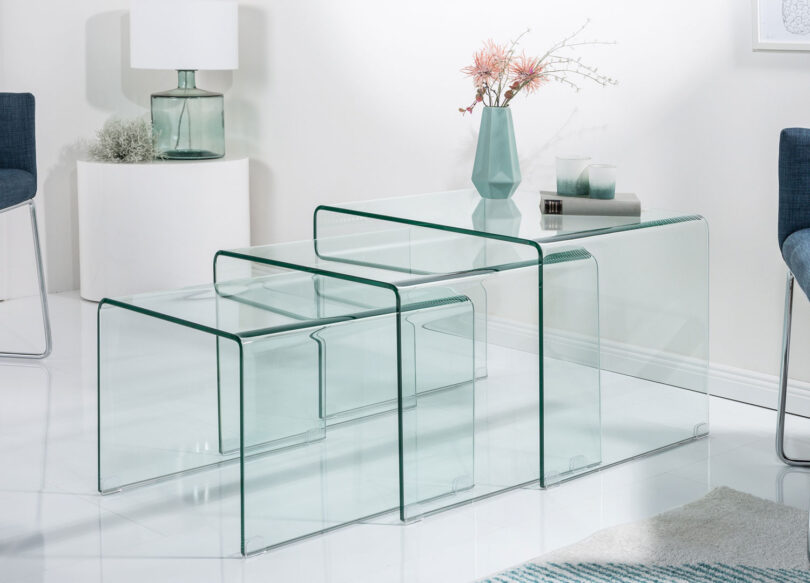 Tables basses en verre trempé empilables