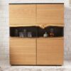 Buffet vu de face en bois et MDF